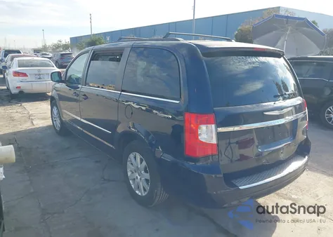 2015 Chrysler Town & Country Touring z USA, uszkodzony, nr VIN 2C4RC1BG1FR513299